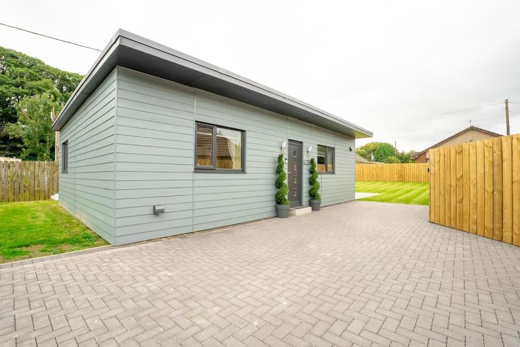 Cottage With Hot Tub Near Knockhill Saline Екстериор снимка
